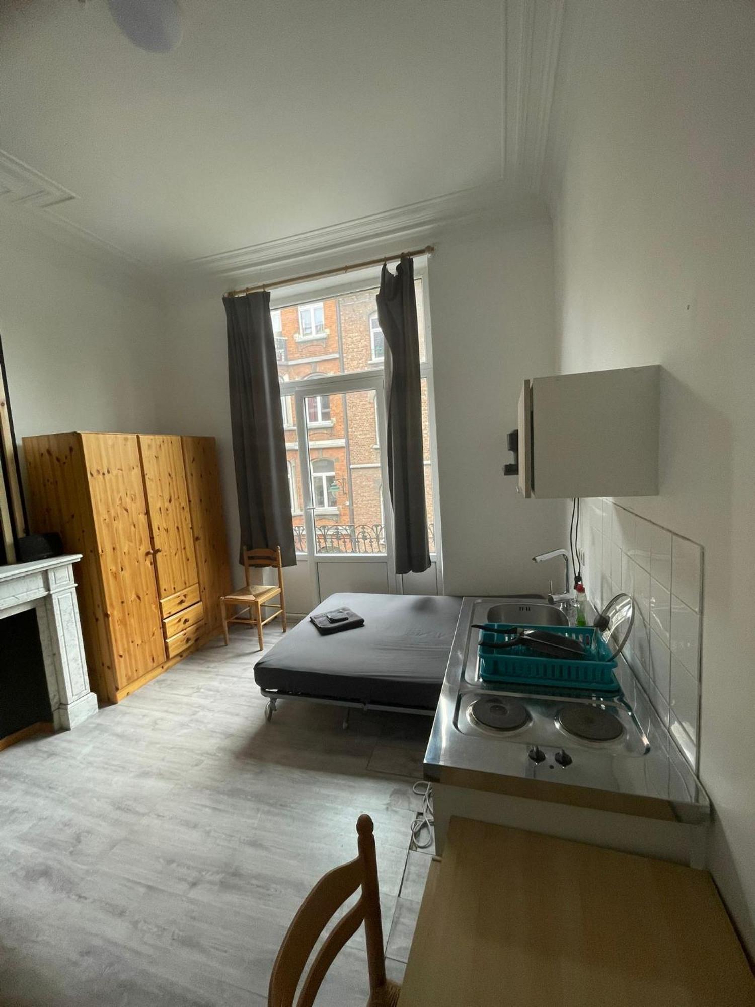 European District Hostel بروكسل المظهر الخارجي الصورة