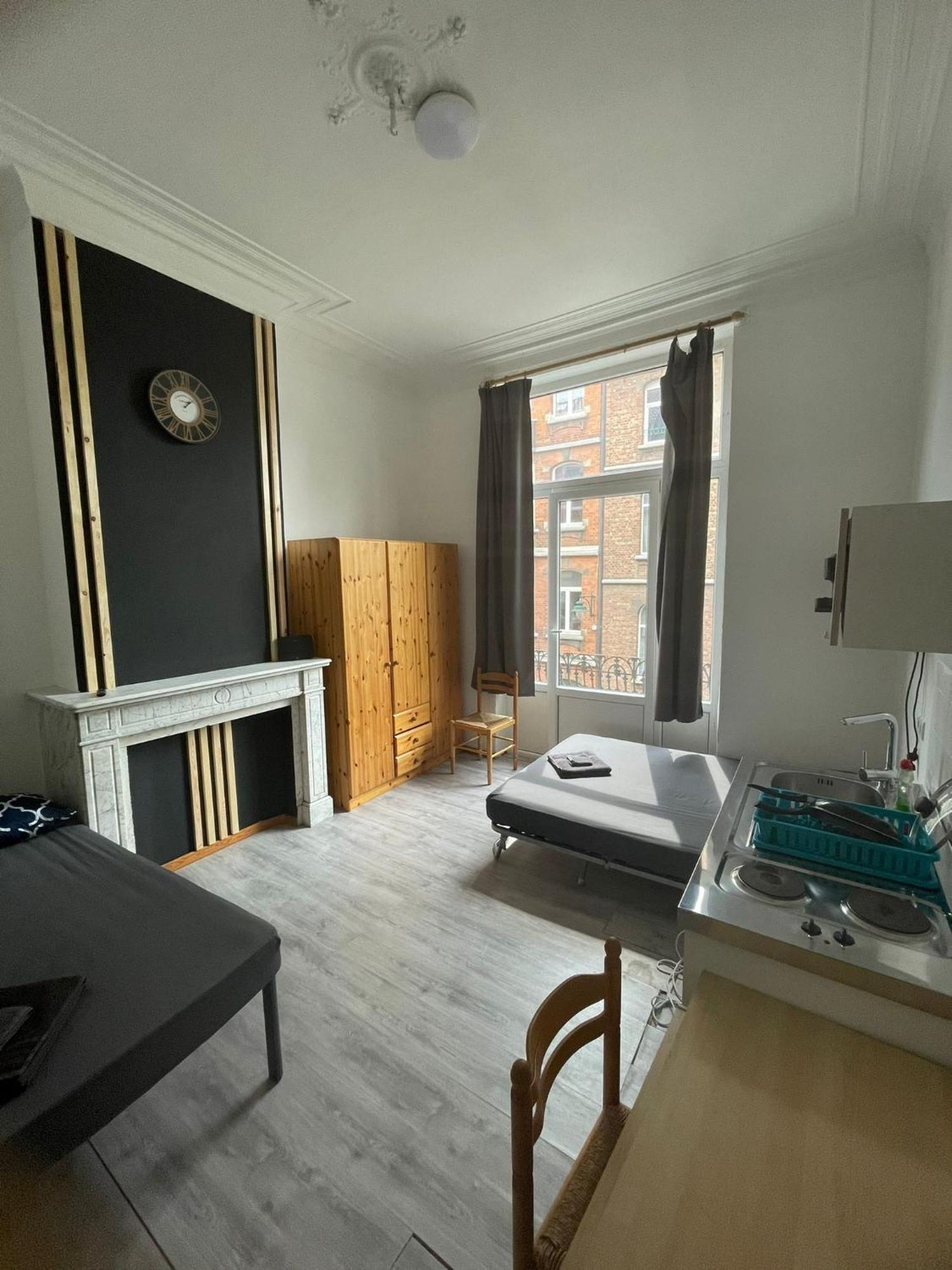 European District Hostel بروكسل المظهر الخارجي الصورة