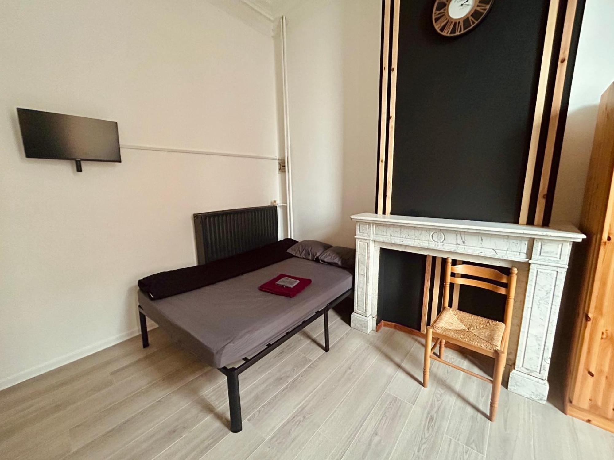 European District Hostel بروكسل المظهر الخارجي الصورة