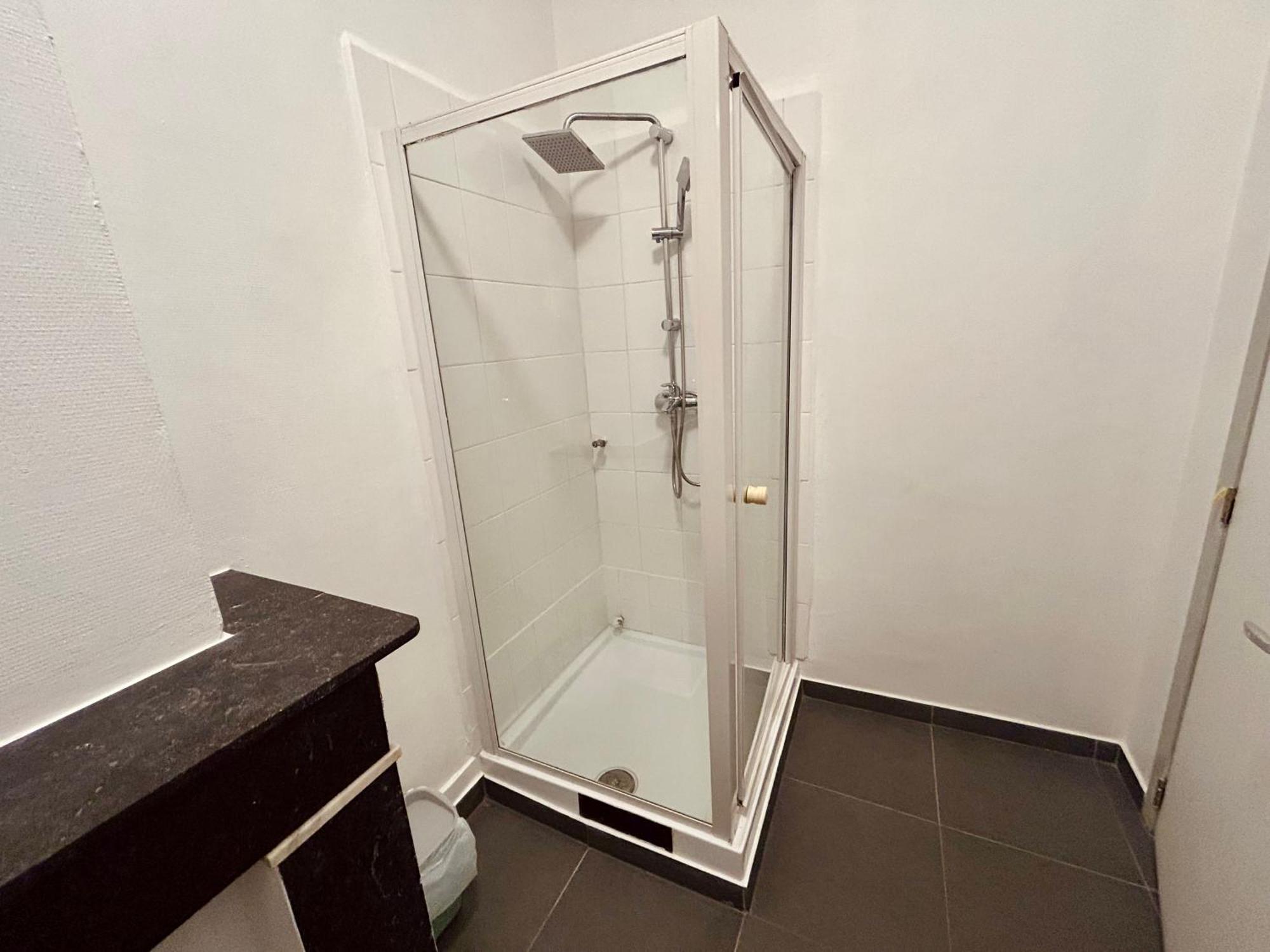 European District Hostel بروكسل المظهر الخارجي الصورة