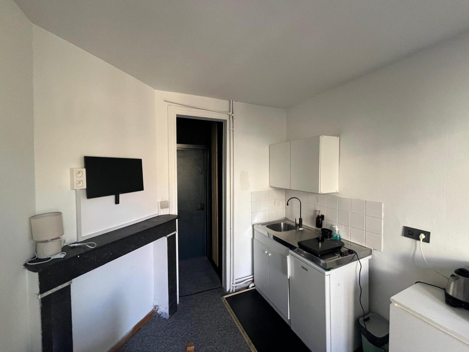 European District Hostel بروكسل المظهر الخارجي الصورة