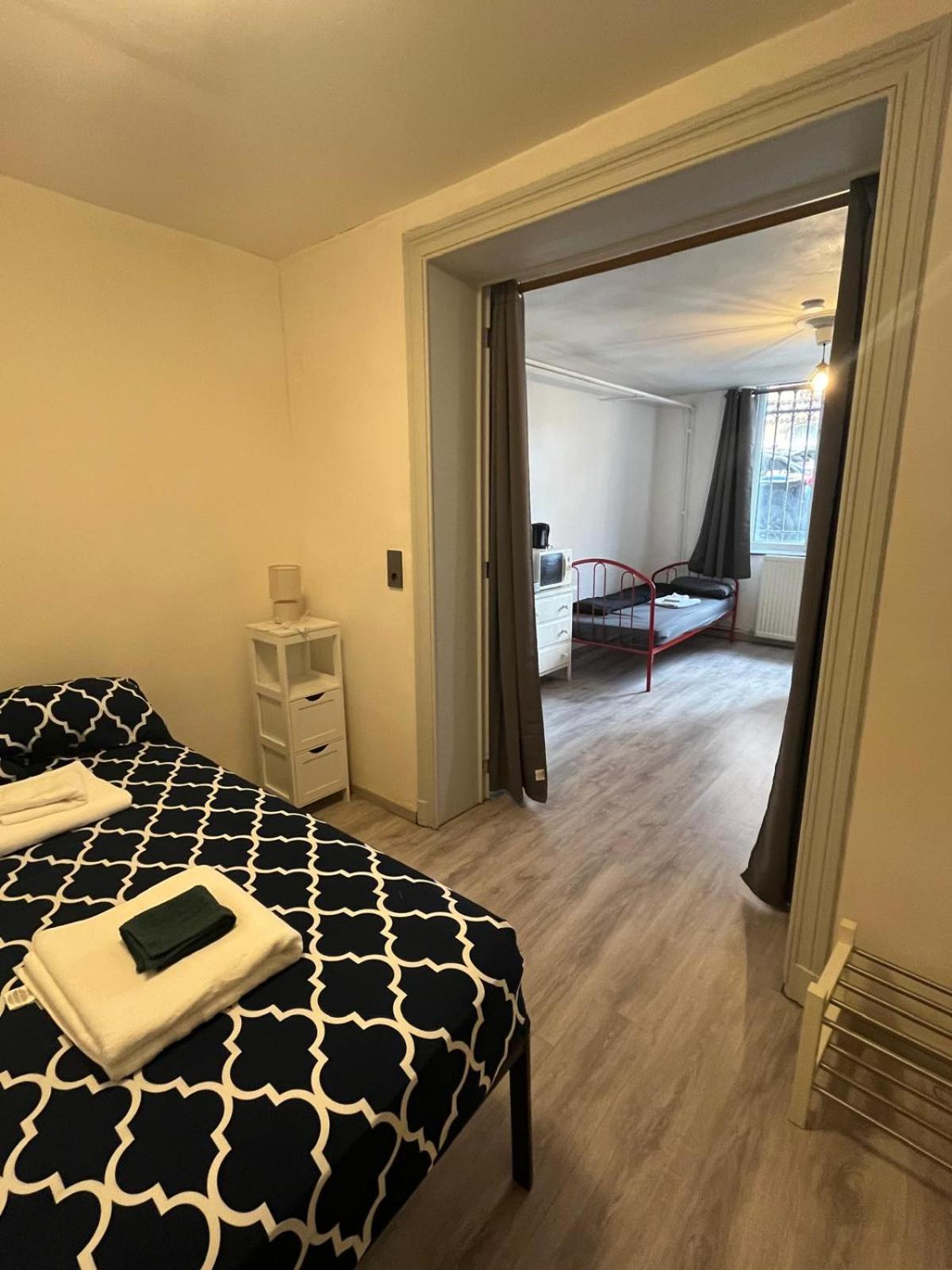 European District Hostel بروكسل المظهر الخارجي الصورة