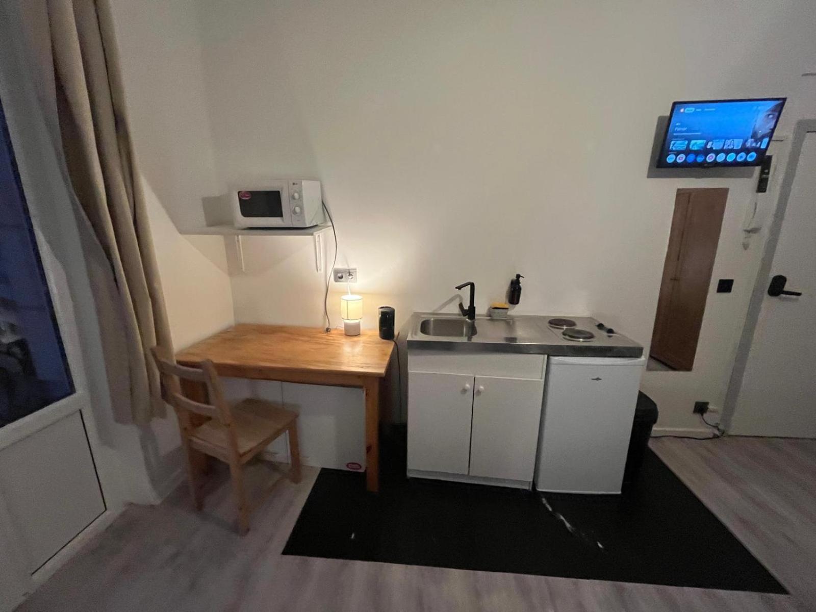 European District Hostel بروكسل المظهر الخارجي الصورة