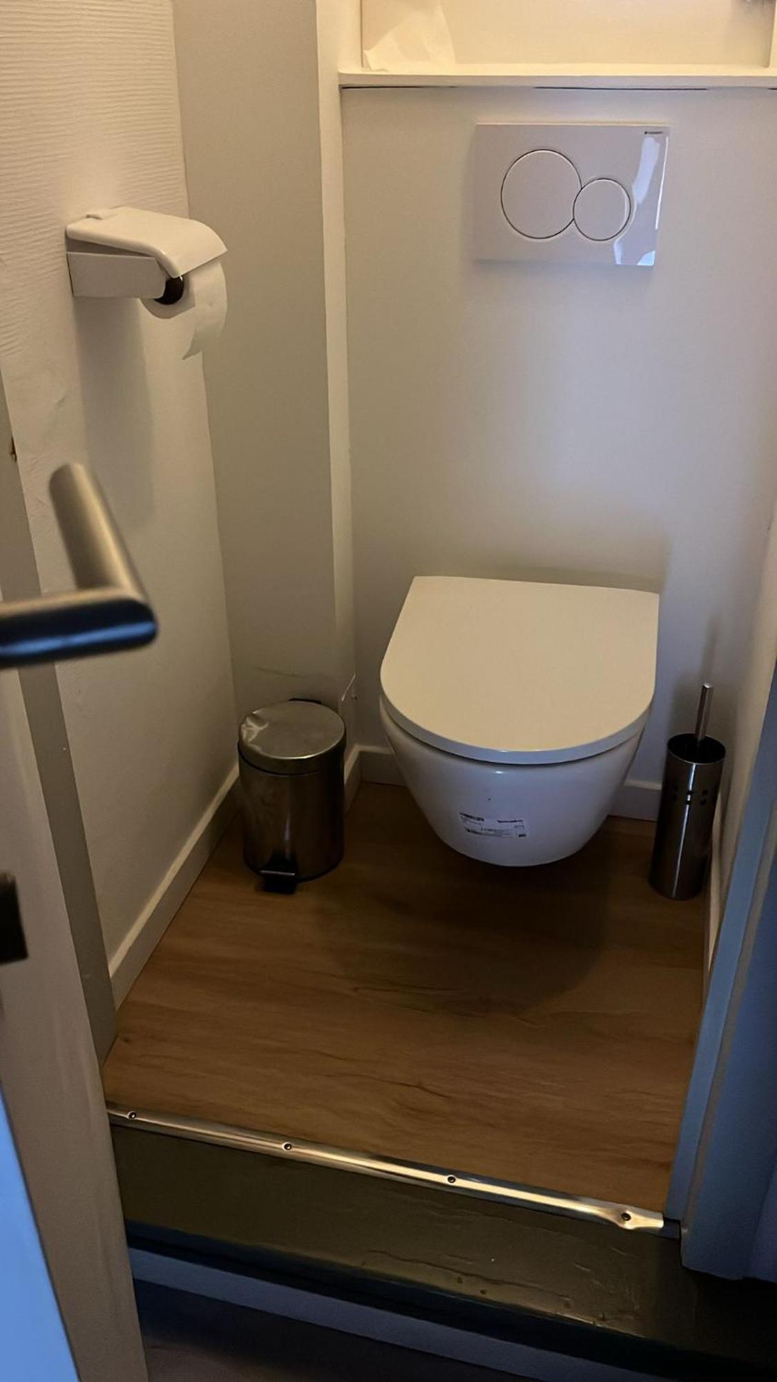 European District Hostel بروكسل المظهر الخارجي الصورة