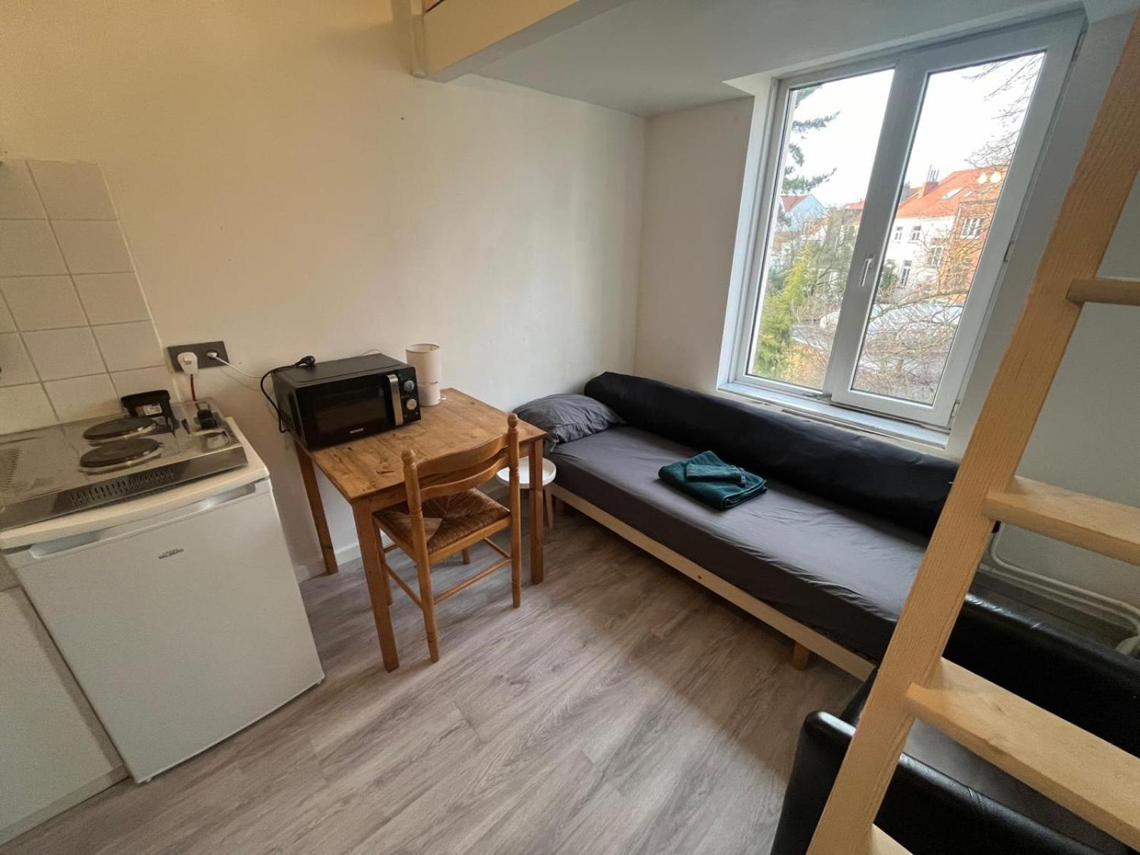 European District Hostel بروكسل المظهر الخارجي الصورة
