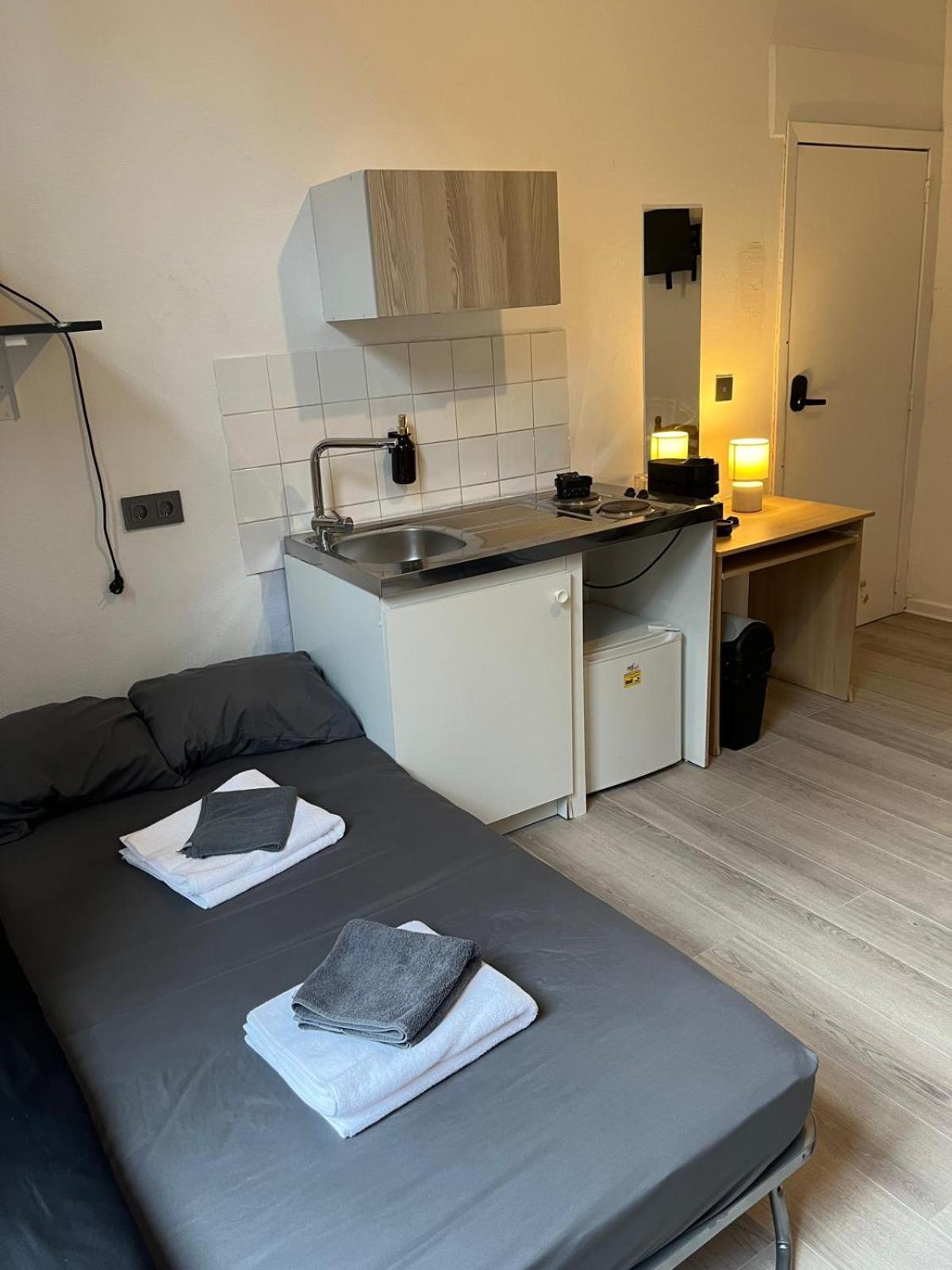European District Hostel بروكسل المظهر الخارجي الصورة