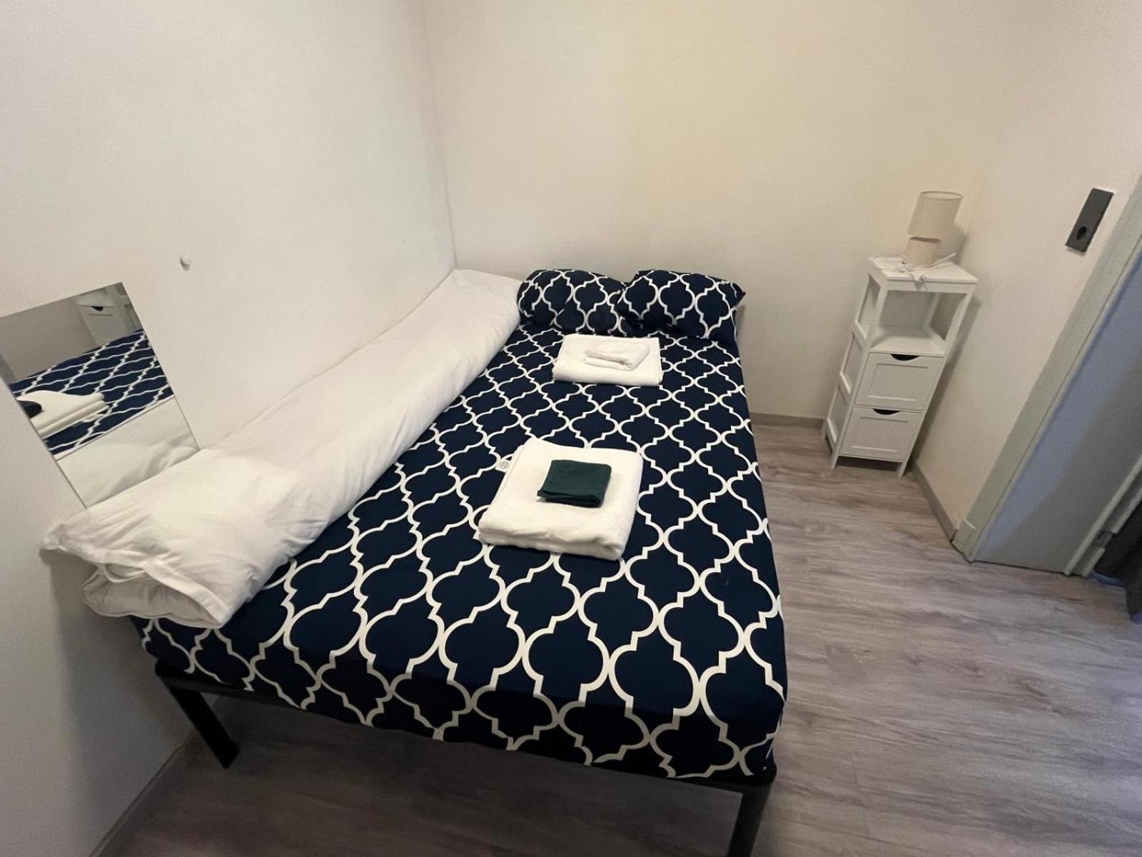 European District Hostel بروكسل المظهر الخارجي الصورة